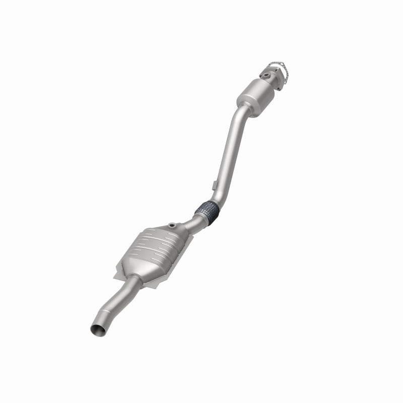 MagnaFlow Direct Fit Catalytic Converter 03 Volkswagen Passat 2.8L - 51589