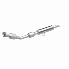 Load image into Gallery viewer, MagnaFlow 07-11 Toyota Yaris 1.5L Direct Fit Converter - 551470