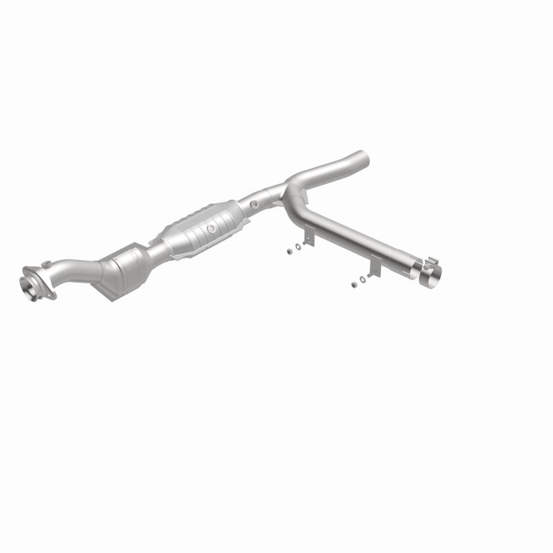 MagnaFlow Direct Fit Catalytic Converter 97-98 Ford Trucks 4.6L - 447178