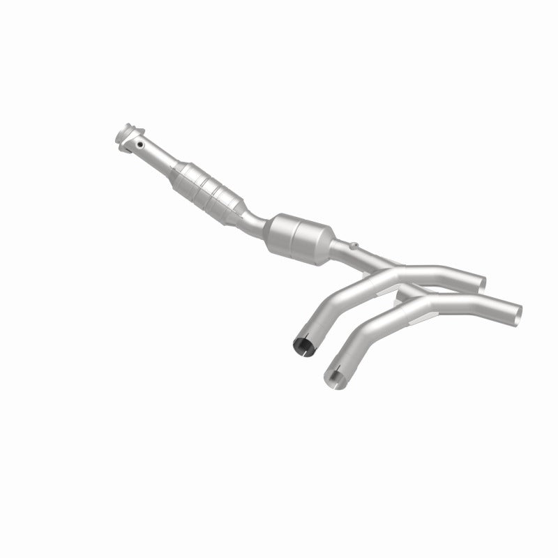 MagnaFlow Direct Fit Catalytic Converter 05-07 Ford E150 4.6L Passenger Side - 51310