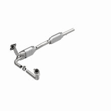 Load image into Gallery viewer, MagnaFlow Direct Fit Catalytic Converter 96 Bronco F150/F250 5.0L - 447251