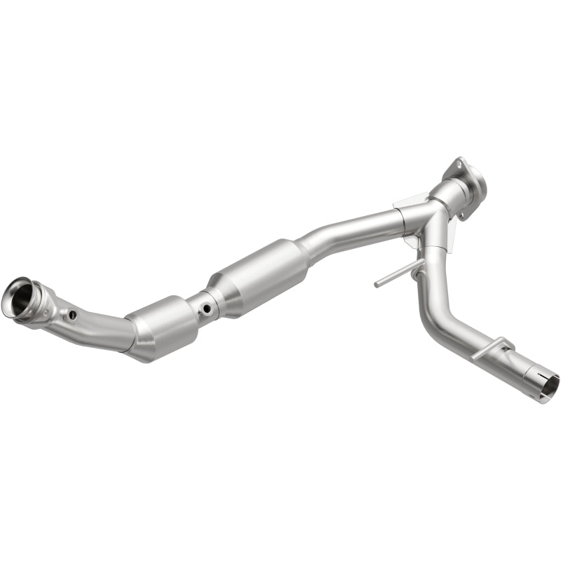 MagnaFlow 03-04 Ford Expedition 5.4L Direct Fit Converter - 4583078