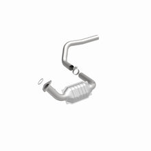 Load image into Gallery viewer, MagnaFlow Direct Fit Catalytic Converter 03-06 Hummer H2 6.0L D/S - 51372