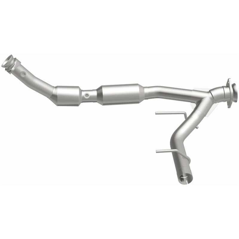 MagnaFlow 03-04 Ford Expedition 5.4L Direct Fit Converter - 4583078