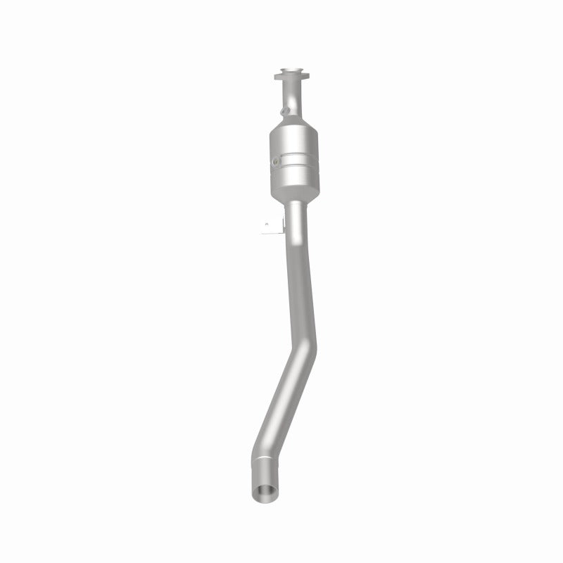 MagnaFlow Direct Fit Catalytic Converter 2006-2011 R350 3.5 L Underbody - 52177