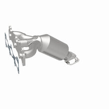 Load image into Gallery viewer, MagnaFlow Direct Fit Catalytic Converter 05-08 Hyundai Tucson/Kia Sportage 2.7 L P/S Manifold AWD - 50531