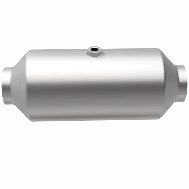Magnaflow 3.00in. C/C 6in. spun body Universal Converter - 51299
