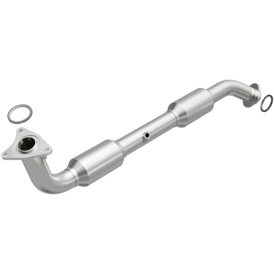 MagnaFlow Direct Fit Catalytic Converter 13-15 Land Cruiser 5.7 - 52633