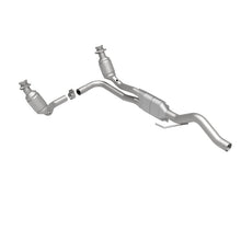 Load image into Gallery viewer, MagnaFlow Direct Fit Catalytic Converter 00-03 Dakota 4.7L - 447248