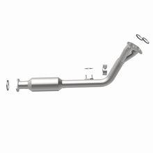 Load image into Gallery viewer, MagnaFlow Direct Fit Catalytic Converter California Grade 96-98 Toyota 4Runner 2.7L - 4481912