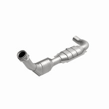 Load image into Gallery viewer, MagnaFlow Direct Fit Catalytic Converter 99-00 Ford F-150 4.6L - 447137