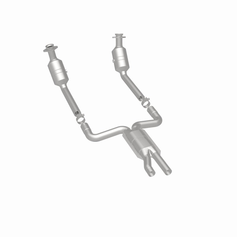 MagnaFlow Direct Fit Catalytic Converter 2003 THUNDERBIRD 3.9L Underbody - 52099