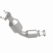 Load image into Gallery viewer, MagnaFlow Direct Fit Catalytic Conv 04-06 Nissan 350Z 3.5L / 04-07 Infiniti G35 3.5L - Left Side - 5411050