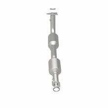Load image into Gallery viewer, MagnaFlow Direct Fit Catalytic Converter 07-09 Toyota Tundra/Sequoia V8 4.7L - 5582626