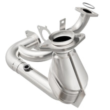 Load image into Gallery viewer, MagnaFlow Direct Fit Catalytic Converter 00-03 Ford Taurus 3.0L - 51749