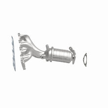 Load image into Gallery viewer, MagnaFlow 08-10 Pontiac G6 2.4L Underbody Direct Fit CARB Compliant Manifold Catalytic Converter - 5531060
