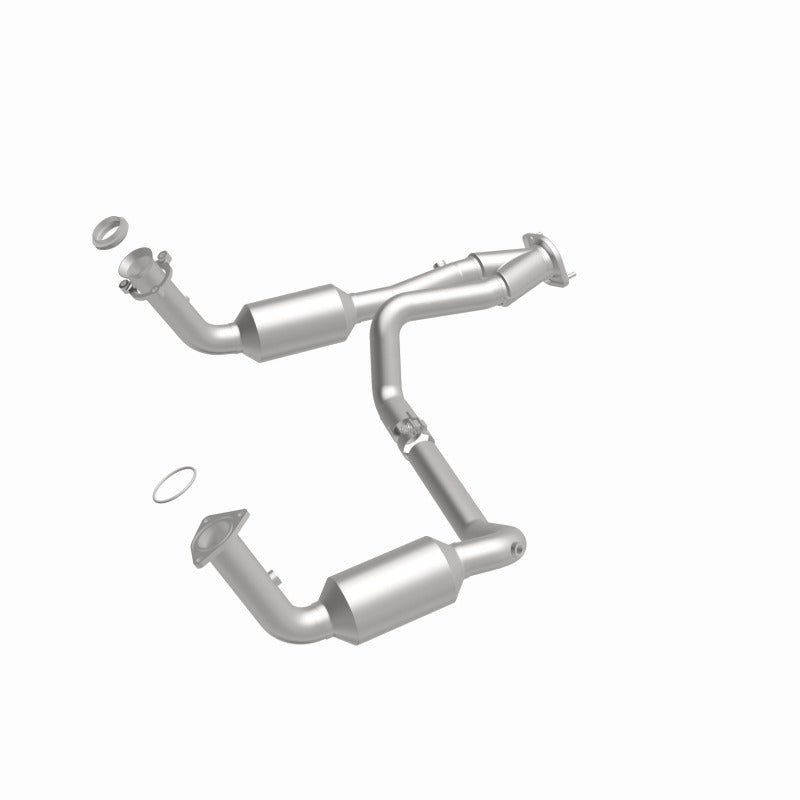 MagnaFlow 04-06 Chevrolet Silverado 1500 5.3L Direct Fit Catalytic Converter - 4651097
