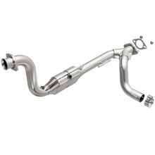 Load image into Gallery viewer, MagnaFlow Direct Fit Catalytic Converter 07-09 Chrysler/Dodge Aspen/Durango 5.7L Passenger Side - 49652