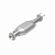 Load image into Gallery viewer, MagnaFlow Direct Fit Catalytic Converter 00-04 Jeep Wrangler 4.0L Rear/2.4L/2.5L - 23297