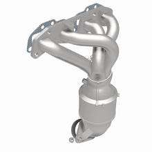 Load image into Gallery viewer, MagnaFlow 02-06 Nisssan Altima/Sentra V4 2.5L Manifold Direct Fit Catalytic Converter - 50805