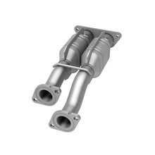 Load image into Gallery viewer, MagnaFlow Direct Fit Catalytic Converter 96-97 Explorer 5.0L Rear - 447201