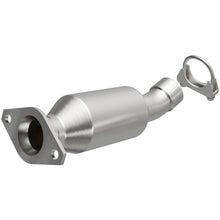Load image into Gallery viewer, MagnaFlow Direct Fit Catalytic Converter 12-16 Toyota Prius C 1.5L - 5671448