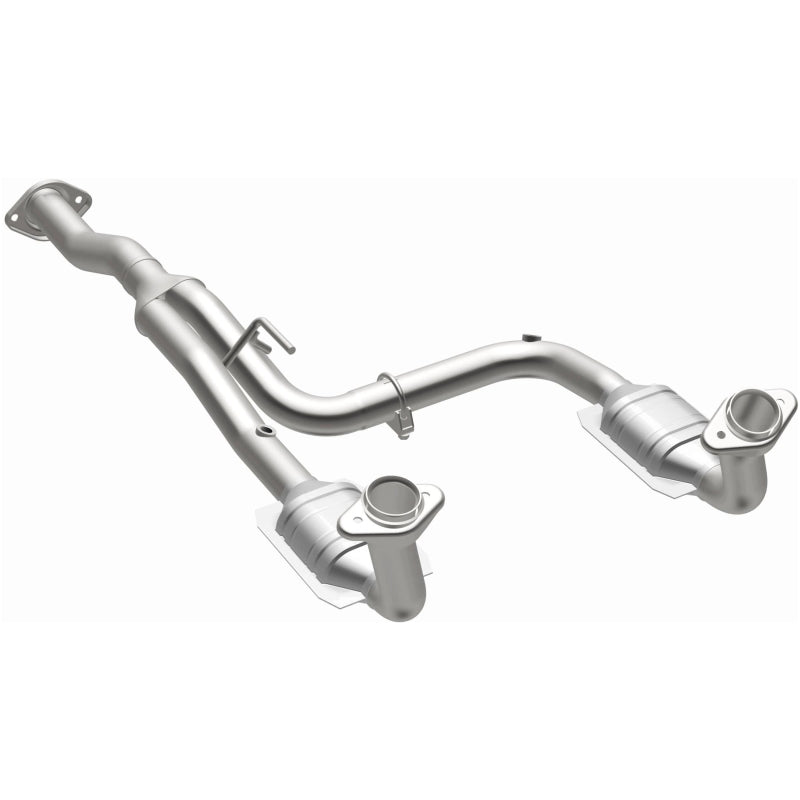 MagnaFlow Direct Fit Catalytic Converter 07 Jeep Liberty 3.7L - 23957