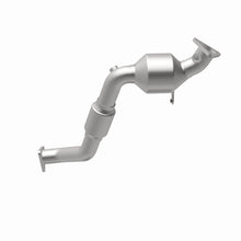 Load image into Gallery viewer, MagnaFlow Direct Fit Catalytic Converter 2007-2010 Q7 V6 3.6 OEM Underbody - 52585