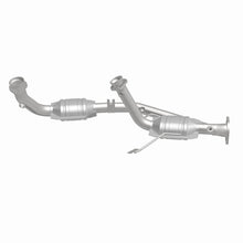 Load image into Gallery viewer, MagnaFlow Direct Fit Catalytic Converter 96-99 Ford Taurus3.0L 50S - 444023