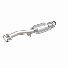 Load image into Gallery viewer, MagnaFlow Direct Fit Catalytic Converter 95- 96 Impreza 2.2L Rear - 51113