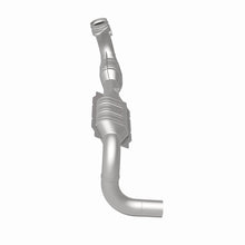 Load image into Gallery viewer, MagnaFlow Direct Fit Catalytic Converter 03-04 Ford Expedition 5.4L V8 Driver Side - 24412