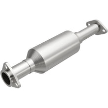 Load image into Gallery viewer, MagnaFlow California Direct Fit Catalytic Converter 91-92 Suzuki Sidekick 1.6L - 3391619