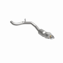 Load image into Gallery viewer, MagnaFlow 14-17 Range Rover V6 3 OEM Underbody Direct Fit Converter - 21-607