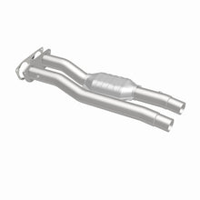 Load image into Gallery viewer, MagnaFlow 96-99 Chevy C2500 Suburban 7.4L Direct Fit Converter - 4451471