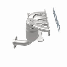 Load image into Gallery viewer, MagnaFlow DF Cat Conv 07 Dodge Caliber 2.4L Manifold AWD/07-10 Jeep Patriot 2.4L Manifold 4WD 49-St - 51260