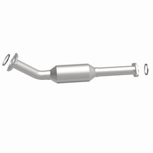 Load image into Gallery viewer, MagnaFlow Direct Fit Catalytic Converter OEM 2003-2004 Toyota Tundra Underbody - 28.75in Length - 4551406
