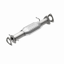 Load image into Gallery viewer, MagnaFlow Direct Fit Catalytic Converter 96-97 GM S10 Pickup 4.3L - 93484