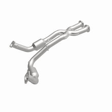 Load image into Gallery viewer, MagnaFlow Direct Fit Catalytic Converter 06-10 Jeep Grand Cherokee 6.1L - 5451046