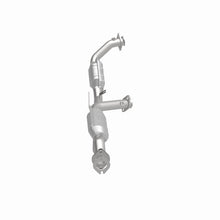 Load image into Gallery viewer, MagnaFlow Direct Fit Catalytic Converter 96-99 Taurus 3.0L - 23534