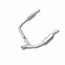 Load image into Gallery viewer, MagnaFlow 2007 Dodge Ram 1500 4.7L Direct Fit Converter - 5551291