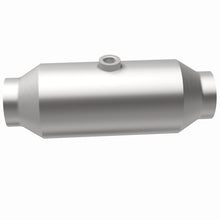 Load image into Gallery viewer, MagnaFlow California Grade Universal Converter 11-15 Mercedes-Benz G550 V8 5.5L - 5551356
