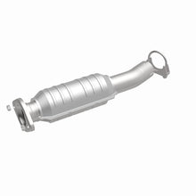 Load image into Gallery viewer, MagnaFlow Direct Fit Catalytic Converter 04 Toyota Sienna 3.3L - 23084