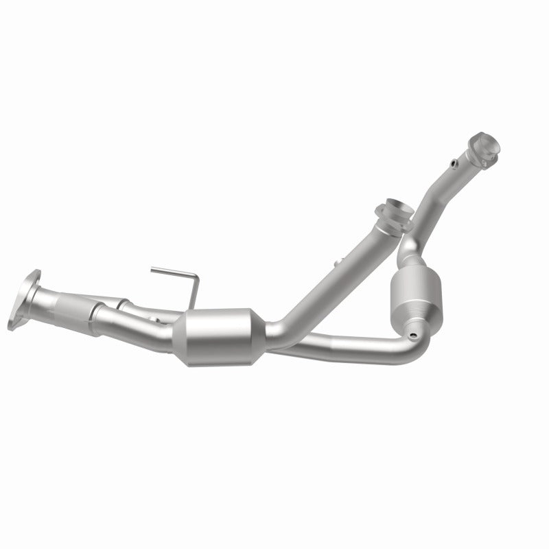 MagnaFlow 05-06 Jeep Grand Cherokee 5.7L Direct Fit Catalytic Converter - 4651709