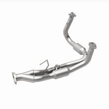 Load image into Gallery viewer, MagnaFlow 05-06 Jeep Grand Cherokee 4.7L Direct Fit Catalytic Converter - 4651686
