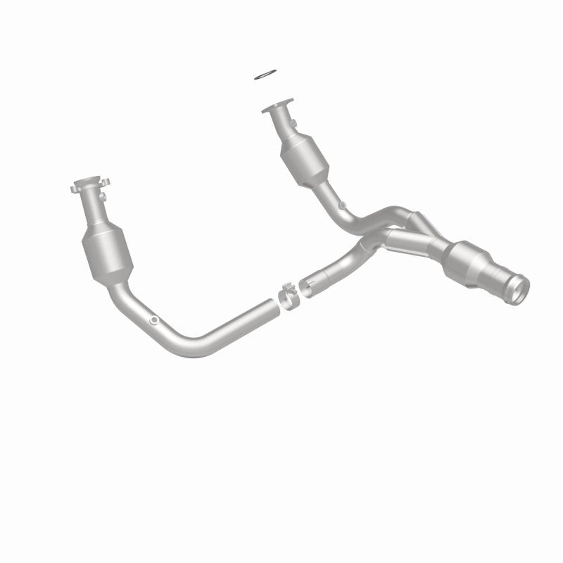 MagnaFlow Direct Fit Catalytic Converter 2015 GMC Yukon XL V8 6.2L - 52617