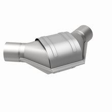 Load image into Gallery viewer, MagnaFlow Universal Catalytic Converter 2.50 Angled In / Out OEM - 51186