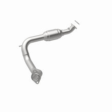 Load image into Gallery viewer, MagnaFlow Direct Fit Catalytic Converter 05-07 4-Run/FJ D/S rr OEM - 49210
