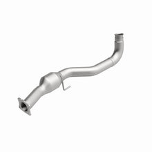 Load image into Gallery viewer, MagnaFlow Direct Fit Catalytic Converter01-05 GM Silv/Sierra 6.6L - 60501