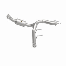 Load image into Gallery viewer, MagnaFlow 2021 Ford F-150 Right Underbody 5L Direct Fit Converter - 280275