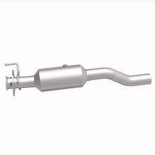 Load image into Gallery viewer, MagnaFlow 20-22 Ford F-350 Super Duty V8 7.3L Rear Underbody Direct Fit Catalytic Converter - 280440